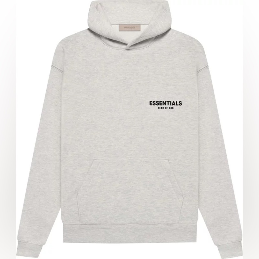 BNWT essential fear of god hoodie
- the most comfiest hoodie
- oversized fit